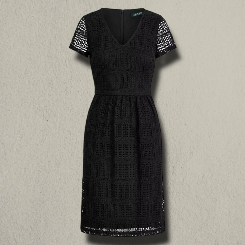 RALPH LAUREN WOMENS BLACK EYELET SHORT SLEEVE V NECK MIDI DRESS
Size: 16